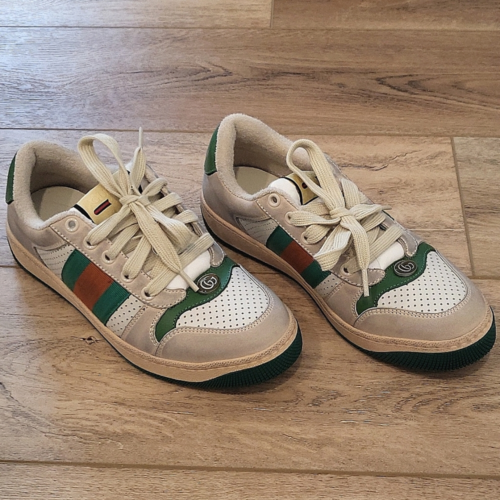 Gucci sneakers size 40
